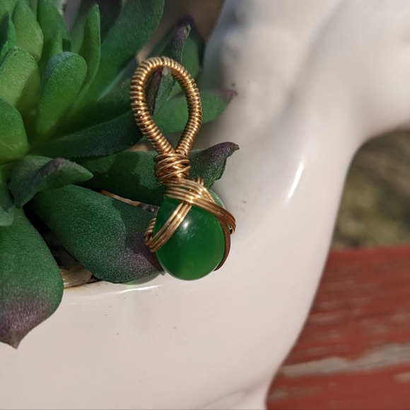 💚SOLD💚Green Cat's Eye Gold Wire Wrapped Pendant Handmade Glam Artisan Cute - Picture 8 of 10